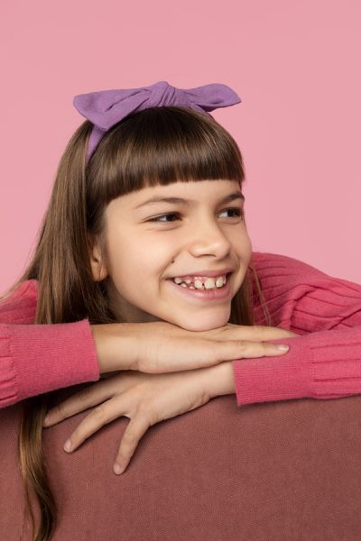 portrait-girl-posing-smiling